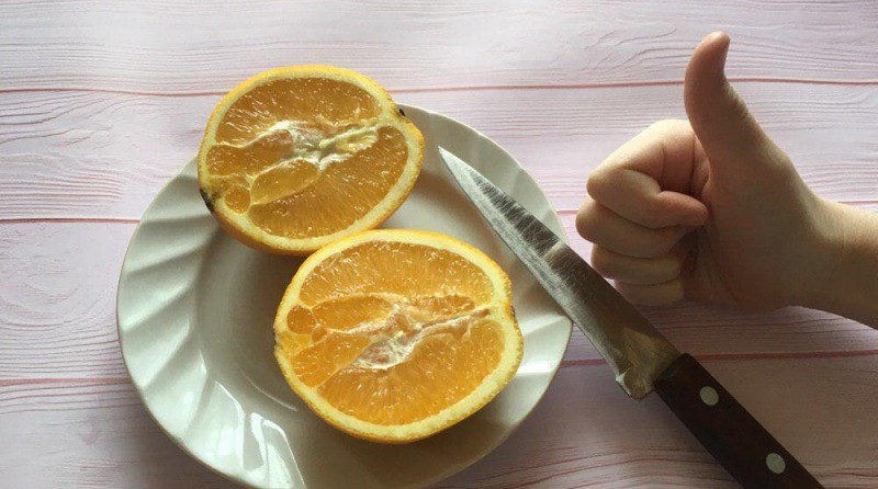 Galbūt pastebėjote, kad keraminių lėkščių ir puodelių dugne yra specialus apvadas